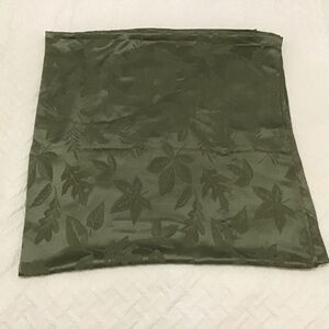 Croft & Barrow Green Leaf Pattern Mini Skirt